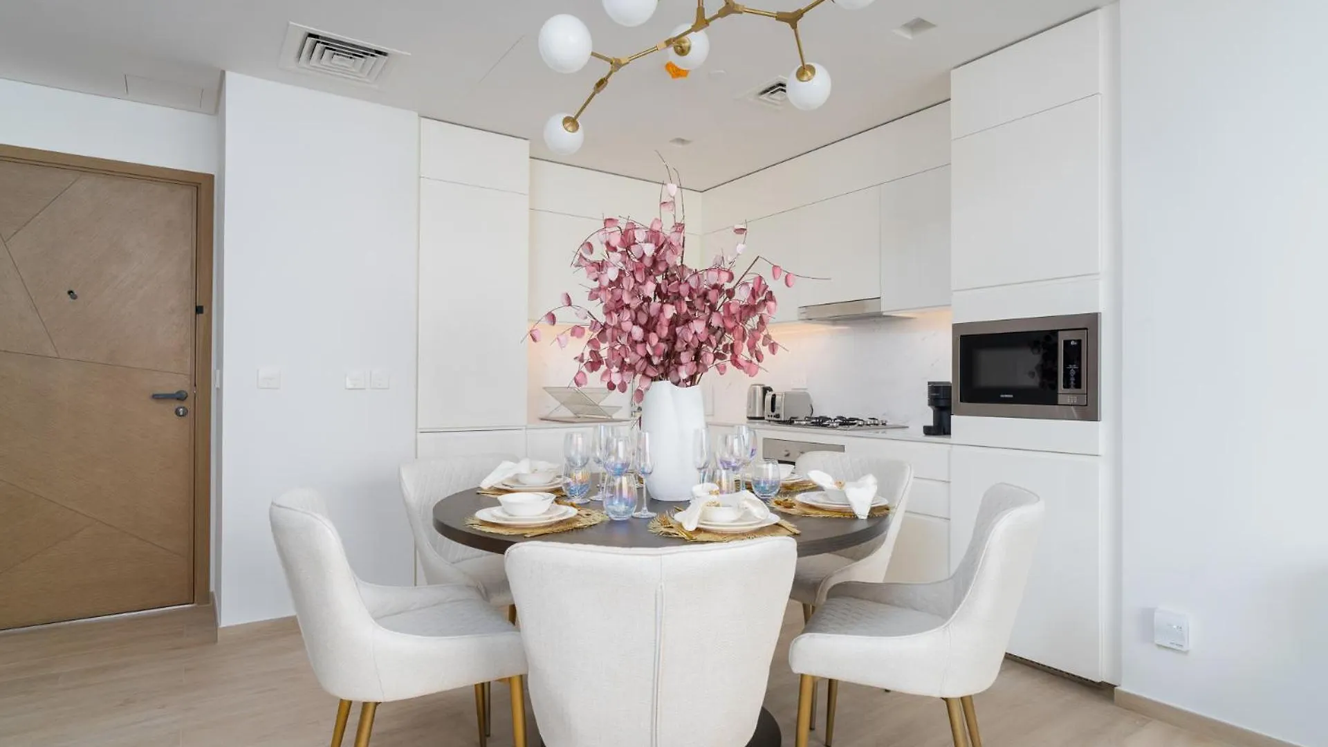 Nasma Luxury Stays - 26Th-Floor Creek Harbour 2Br With Sea Views Ντουμπάι
